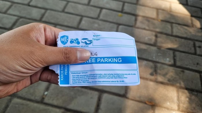 1748495336772-kondisi-area-parkir-rsud-tangerang-selatan-yang-kini-tak-lagi-dikuasai-ormas-pemuda-pancasila-pp-taufiqdetikcom-1748489685705_169