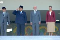 1752080909274-presiden-prabowo-subianto-bertemu-presiden-brasil-lula-da-silva-di-istana-kepresidenan-brasilia-tiba-di-istana-prabowo-disambu-1752073950788_169