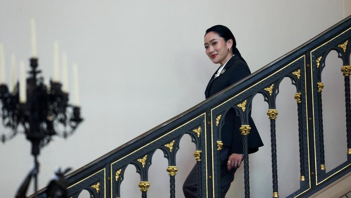 1756791289311-potret-pm-thailand-paetongtarn-shinawatra-yang-dipecat-karena-langgar-etik-1756779069737_169