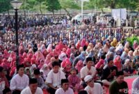 1759061953751-ribuan-warga-gelar-doa-bersama-jelang-setahun-pemerintahan-prabowo-1759053362524_169