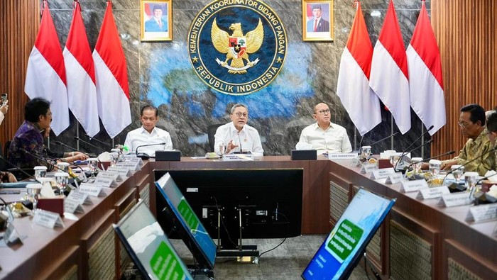 1761327068183-menko-pangan-zulkifli-hasan-dokistimewa-1761321463754_169
