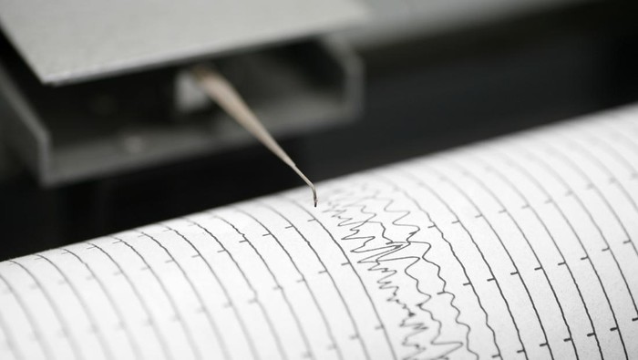 1761347991030-ilustrasi-gempa_169