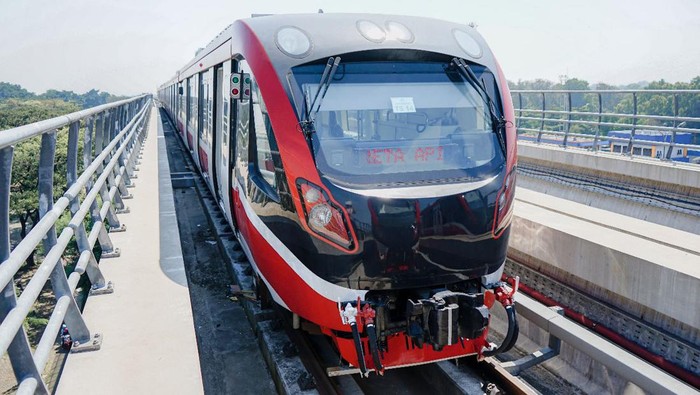 1761370121352-ilustrasi-lrt-jabodebek_169