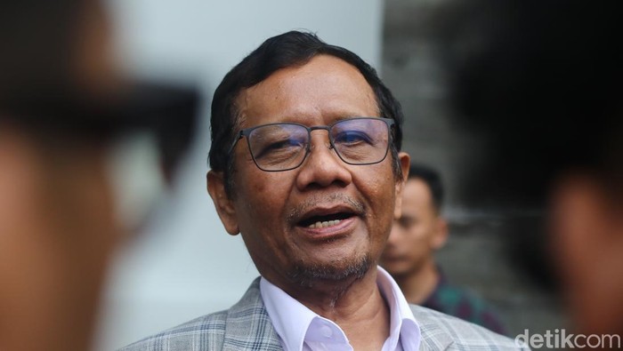1761391959732-mahfud-md_169