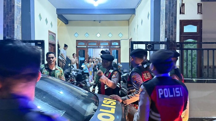1761413510568-mahasiswa-masuk-kos-putri-1761377709405_169