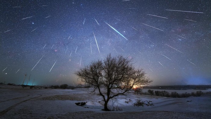1761478397389-hujan-meteor-1759916510839_169