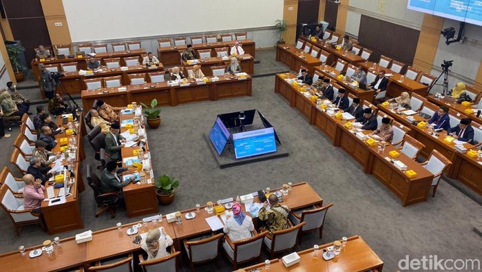1761629994813-kemenhaj-1761627337307_169