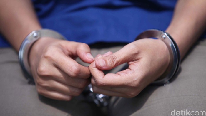 1761693586264-6da17d61-730f-4c82-8d3a-363b30d553a8_169