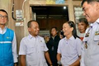 1761780188226-menteri-esdm-bahlil-minta-daerah-pelosok-wajib-dialiri-listrik-1761758610036_169