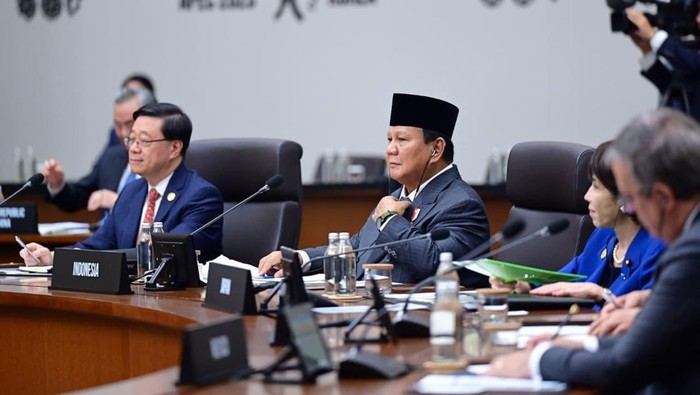 1761910758464-prabowo-subianto-di-ktt-apec-2025-foto-muchlis-jr-biro-pers-sekretariat-presiden-1761894734147_169