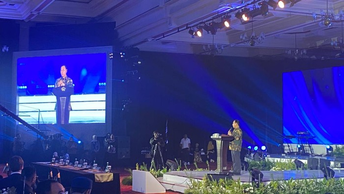 1762191244825-ketua-dpd-ri-sultan-bachtiar-najamudin-1762184712680_169