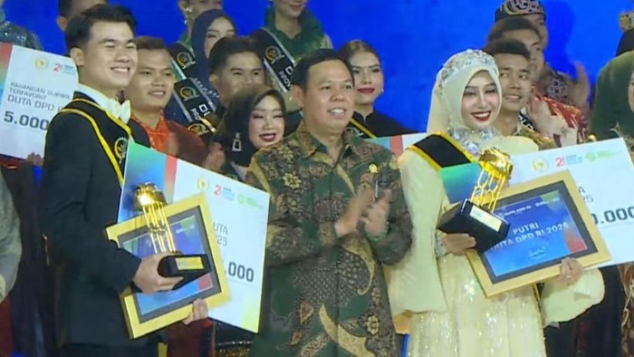 1762211960818-dewan-perwakilan-daerah-dpd-ri-menggelar-malam-grand-final-pemilihan-duta-dpd-ri-2025-1762191913402_169