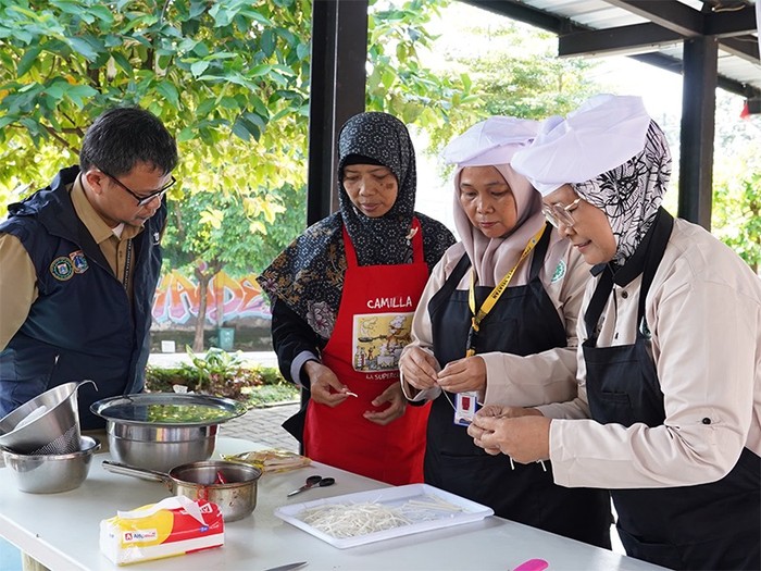 1762234721969-pelatihan-mtu-dorong-warga-dki-siap-bekerja-dan-buka-usaha-1762228040021