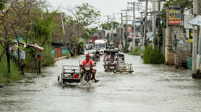 1762256360093-banjir-rendam-pampanga-usai-topan-super-ragasa-terjang-filipina-1758615872090_169