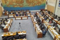 1762429287478-rapat-komisi-vii-dpr-dengan-menteri-ekraf-teuku-riefky-1762425710588_169