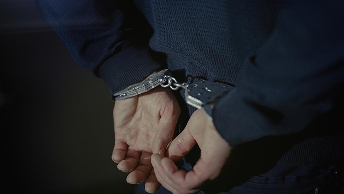 1762536885565-ilustrasi-kejahatan_169