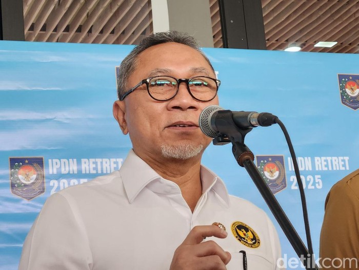 1762688383204-menko-pangan-zulkifli-hasan-adrialdetikcom-1750757888854_43