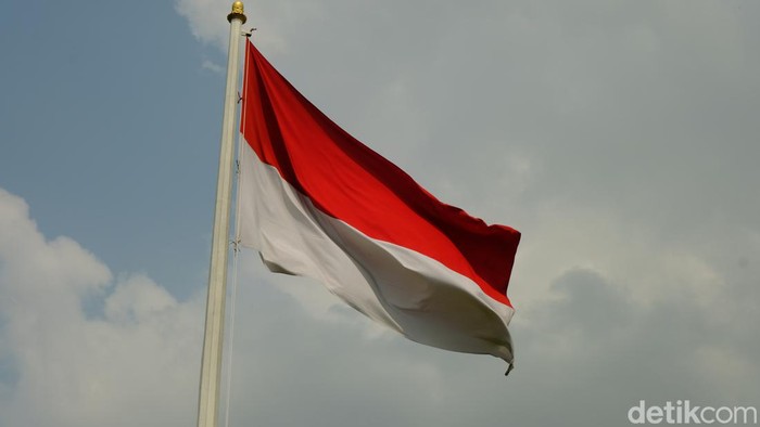 1762688404617-ilustrasi-bendera-indonesia_169