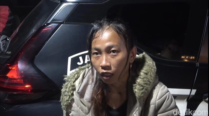 1762688410212-wanita-bernama-sri-yuliana-alias-ana-terduga-pelaku-penculikan-bilqis-di-makassar-yang-sempat-terekam-cctv-1762668999646_169