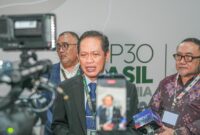 1762709584400-menteri-lingkungan-hidup-hanif-faisol-1762561244052_169