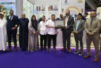 1762730498813-ketum-amphuri-hadiri-konferensi-dan-pameran-haji-1762726549961_169