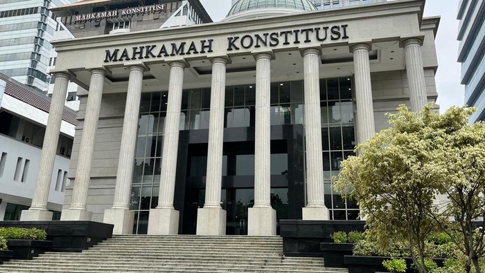1763075992080-gedung-mahkamah-konstitusi-mk-anggi-muliawatidetikcom_169