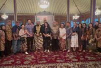 1763098630668-foto-kgph-mangkubumi-dinobatkan-sebagai-pb-xiv-1763024269016_169