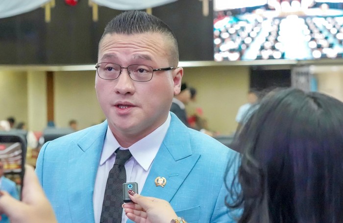 1763227744841-hardiyanto-kenneth-1763216679021