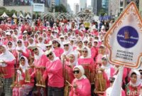 1763271058743-ribuan-suara-angklung-menggema-1000-pemain-ramaikan-cfd-jakarta-1763260646996_169