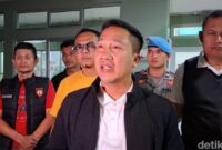 1763335524953-kapolres-purwakarta-akbp-dewa-putu-gede-anom-danujaya-1763314584894_169