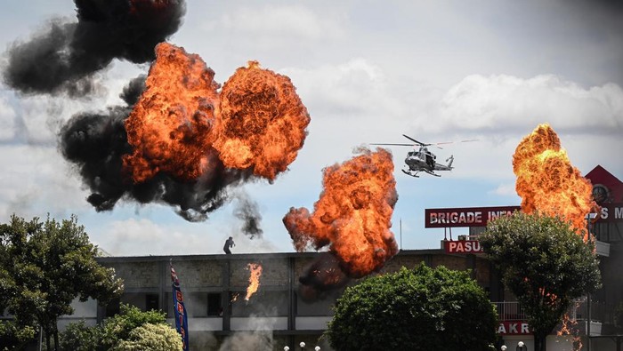 1763379787122-hut-ke-80-korps-marinir-tni-al-berlangsung-meriah-di-bumi-marinir-cilandak-1763364800827_169