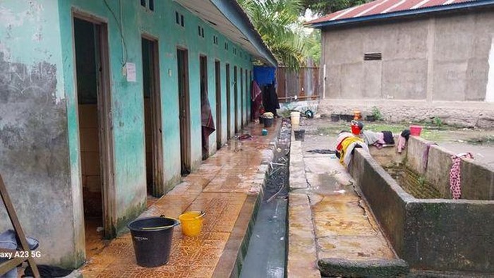 1763444229368-pondok-pesantren-darut-tarbiyah-1762828712484_169