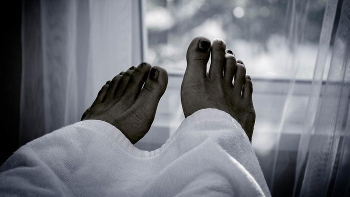 1764068757583-ilustrasi-kematian-mendadak_169