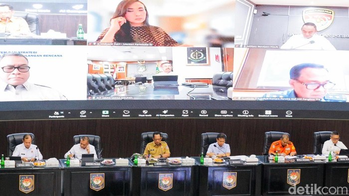 1764565623250-rakor-nasional-siapkan-strategi-pengamanan-jelang-natal-dan-tahun-baru-1764558164818_169