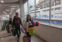 1764587177807-penumpang-kapal-pelni-melonjak-jelang-nataru-1764585747495_169