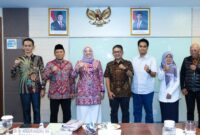 1764651971231-fgd-badan-pengkajian-mpr-mengulas-dinamika-pemerintahan-daerah-dan-desa-1764649198750_43