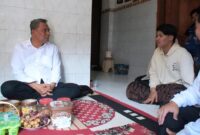 1764997574912-kemensos-bantu-pembuatan-tangan-bionik-korban-musibah-ponpes-al-khoziny-1764992307694_169