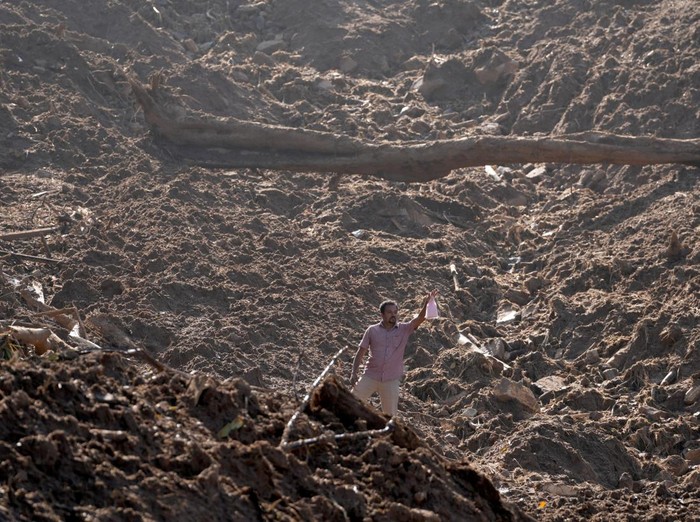 1765019142859-dampak-siklon-ditwah-lumpuhkan-wilayah-sri-lanka-1764744540858_43