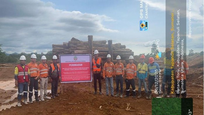 1765170353873-kemenhut-segel-3-subjek-hukum-terkait-banjir-longsor-sumatera-1765167528479_169