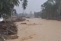 1765299925396-air-sungai-angola-di-garoga-tapsel-kembali-meluap-karena-hujan-foto-dok-polres-tapsel-1765296013048_169