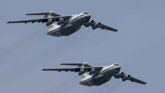 1765343149585-pesawat-angkut-rusia-ilyushin_169