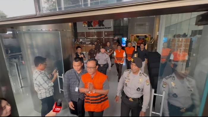 1765451152425-bupati-lampung-tengah-ardito-wijaya-adrialdetikcom-1765447248150_169