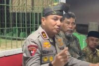 1765667090947-kapolda-riau-irjen-pol-herry-heryawan-turun-mengecek-satkamling-di-kampar-sabtu-13122025-malam-1765645448533_169