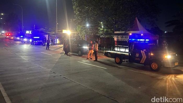 1765688711864-polisi-patroli-di-tangerang-jelang-natal-dan-tahun-baru-dok-ist-1765686463775_169