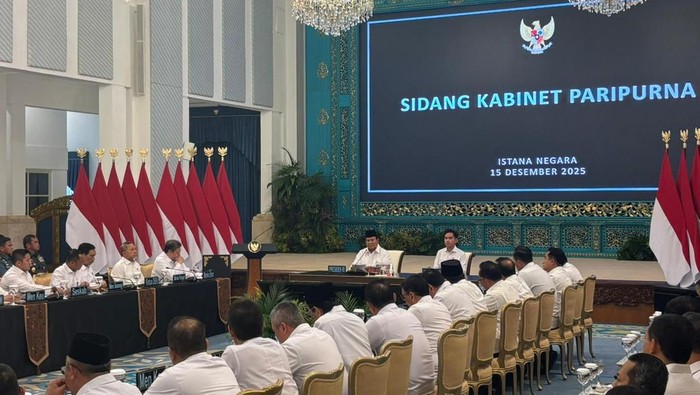 1765818343999-sidang-kabinet-paripurna-1765812817870_169