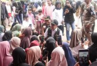 1765839871564-menko-pmk-pratikno-1765825091941_169