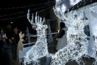 1765904748119-rumah-bercahaya-di-feltham-jadi-simbol-kepedulian-jelang-natal-1765874235771_169