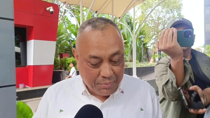 1765904757523-mantan-bendahara-asosiasi-muslim-penyelenggara-haji-dan-umrah-republik-indonesia-amphuri-hm-tauhid-hamdi-adrialdetikcom-1759829777294_169