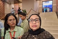 1765926278536-wakil-kepala-badan-gizi-nasional-bgn-nanik-s-deyang-1761034695551_169