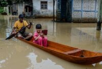 1766056004607-banjir-rendam-tiga-kecamatan-di-kabupaten-serang-1766047848190_169